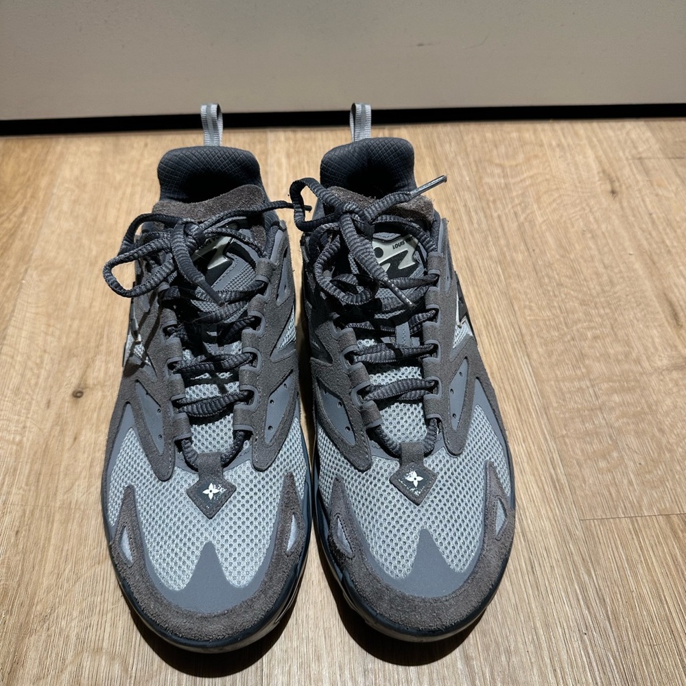Louis Vuitton Runner Tatic ‘Gray’ Sneaker